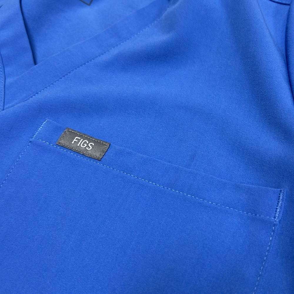 Figs Technical Collection Scrub Top - Picture 7 of 7
